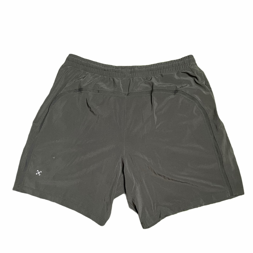 Lulu lemon men’s lined compression shorts size XL